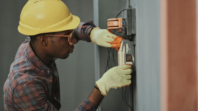 Data Center Administration and Maintenance Services
